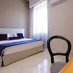 Hotel Santa Marta 3*