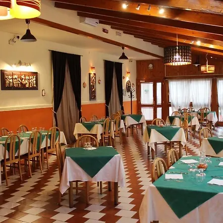 Hotel Santa Marta 3*
